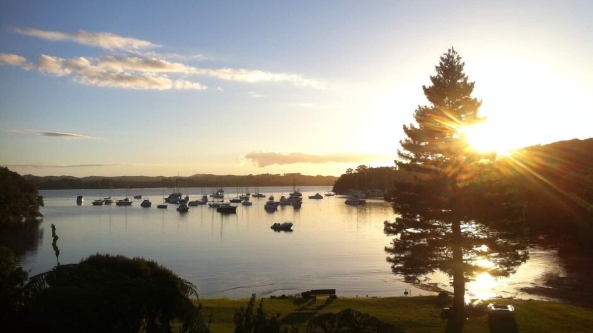 Kerikeri House | Kerikeri, Bay of Islands - Large Coastal Home in Private Bay with beach access
