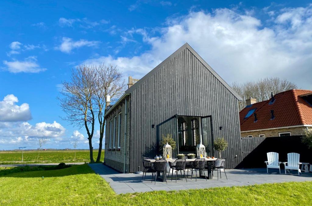 Peins House | Kerkje van Peins