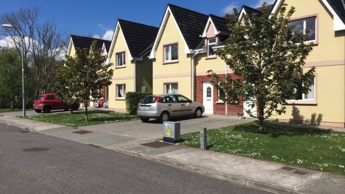 Tralee House | Kerry Lee Homes Summer Holiday Rentals - Tralee town heart of the Kerry Outdoors