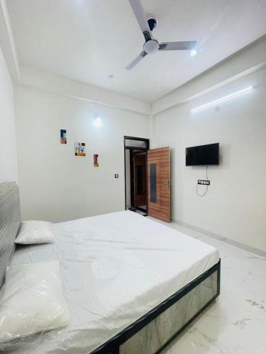 Lake Pichola House | Kesar kunj home stay