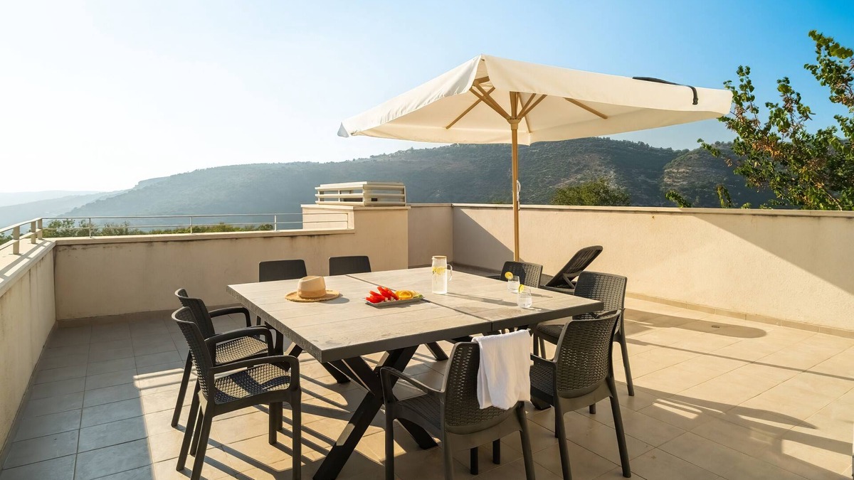 Eilon Apartment | Keshet Eilon Scenic Views Suite