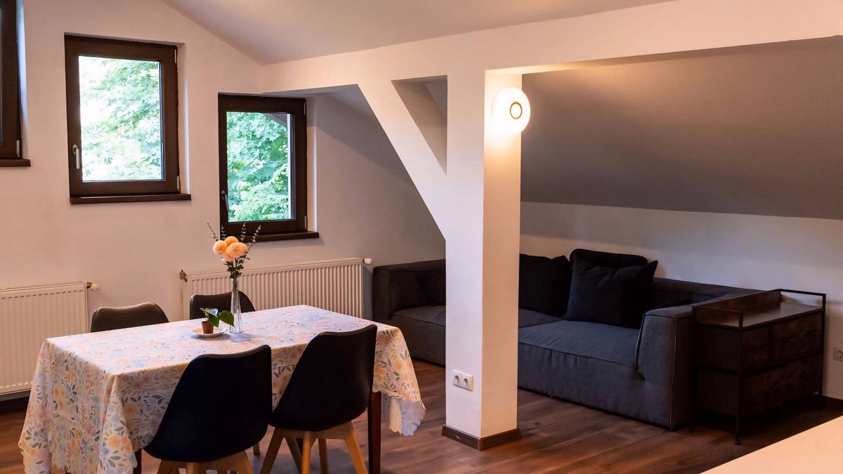 Center Bed & Breakfast | Kesletz House