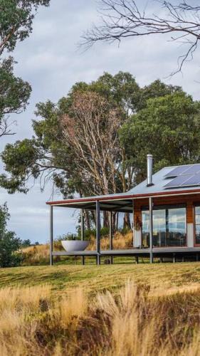 Mount Adrah House | Kestrel Nest EcoHut