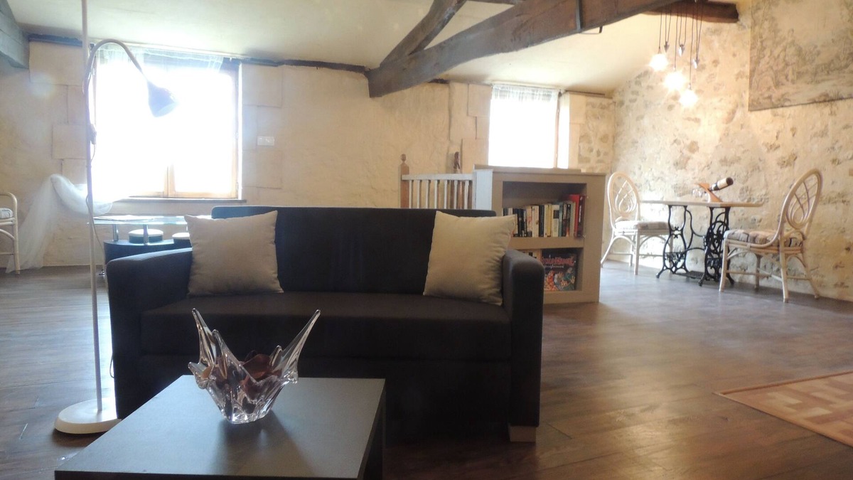 Gensac Apartment | Kestrel semi-detached apartment
