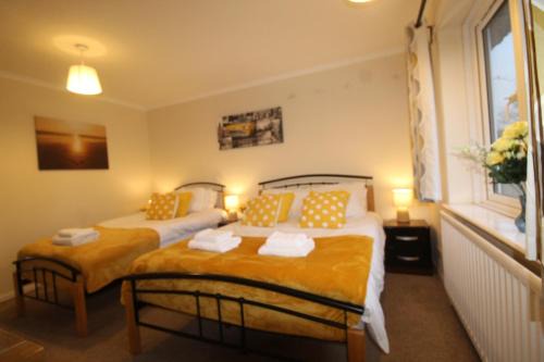 Chesterfield House | Keswick House Chesterfield by Smart Corporate Stays
