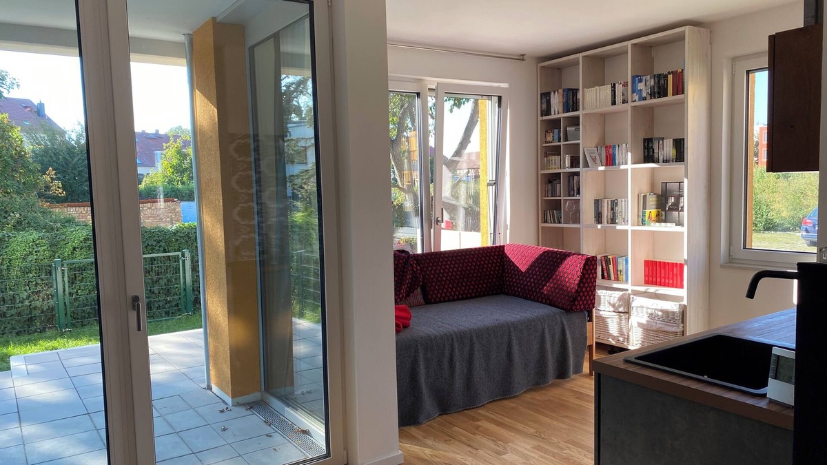 Ketzin/Havel Apartment | Ketzin Havel modern apartment with private garden, close to the water
