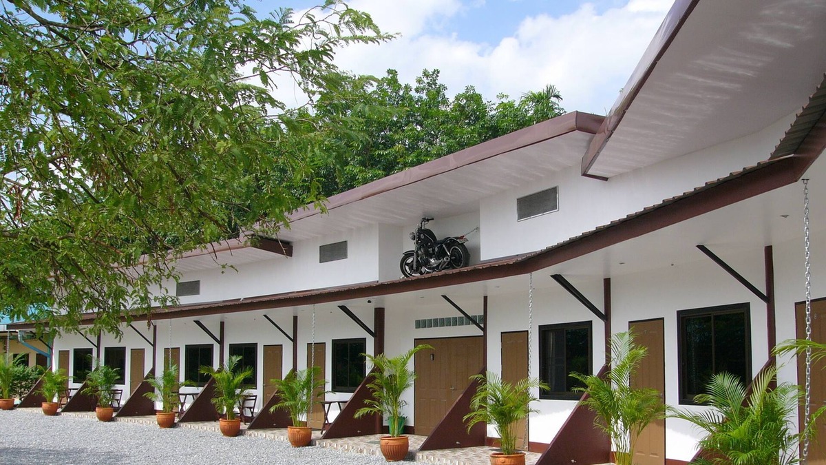Klaeng Hotel | Kevin Resort