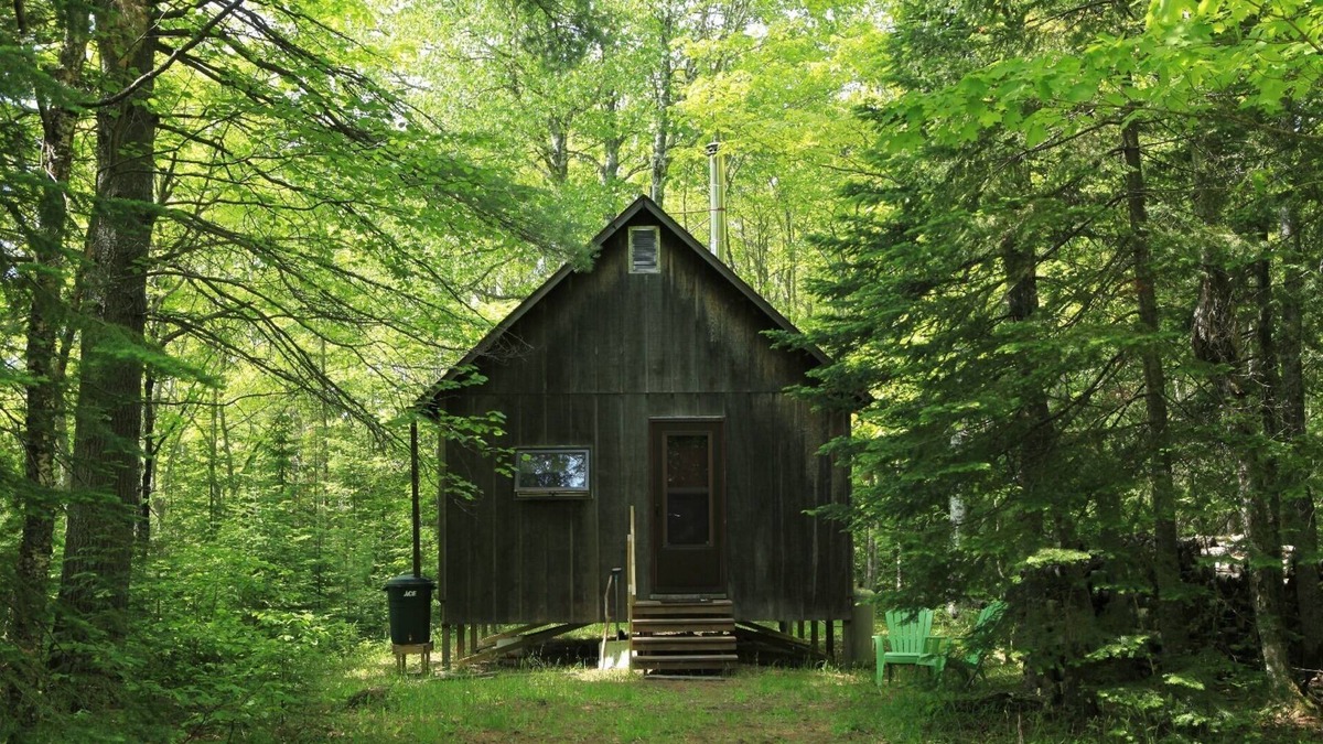 Allouez Cabin | Keweenaw Rustic Cabin near the Gratiot River, Keweenaw Natural Areas Nonprofit