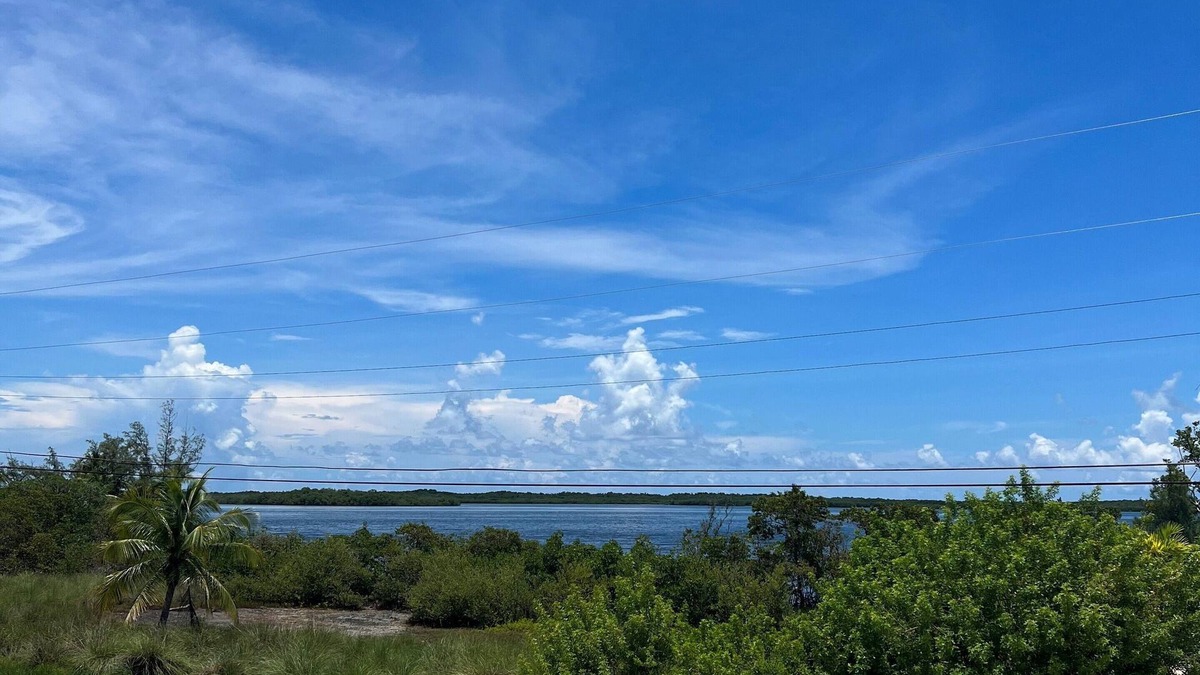 Anglers Park House | Key Largo, Paradise! Single family second floor home with gorgeous views.
