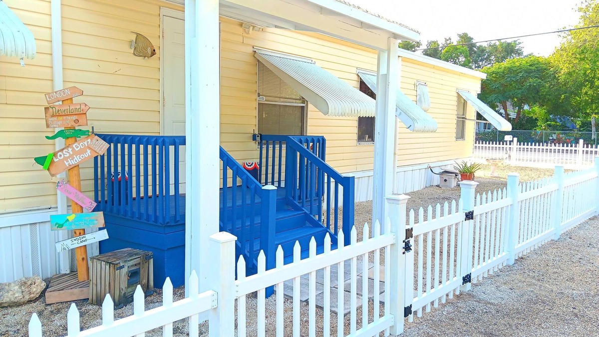 Twin Lakes House | Key largo waterfront jewel