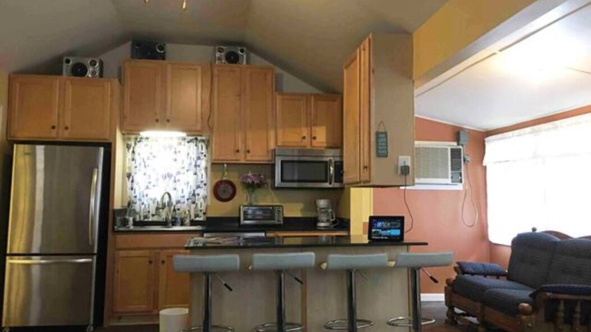 Monticello Cottage | Key Lime Resorts - Unit #3 Key Lime Cottage