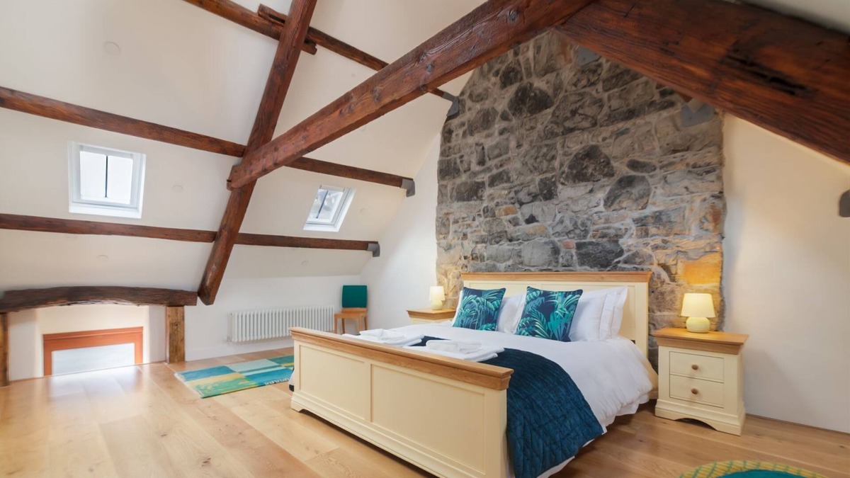 Castletown Cottage | Keys Cottage - a holiday cottage that sleeps 4 guests in 2 bedrooms