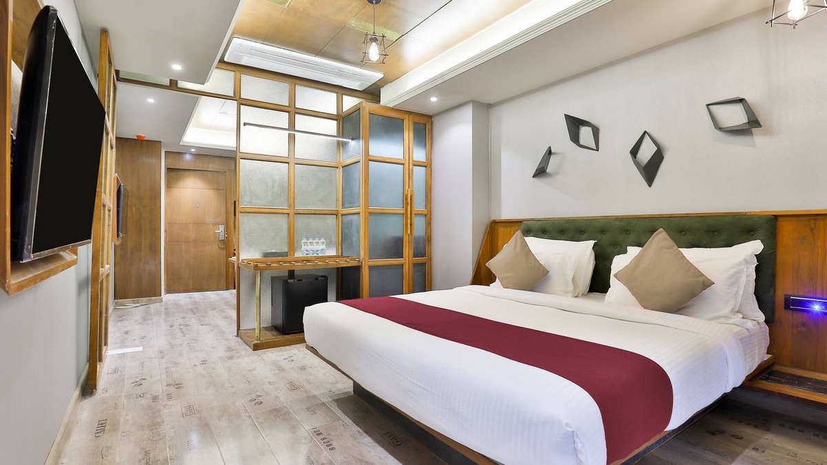 Ahmedabad Hotel | Keys Select by Lemon Tree Hotels, Gandhi Ashram, Ahmedabad