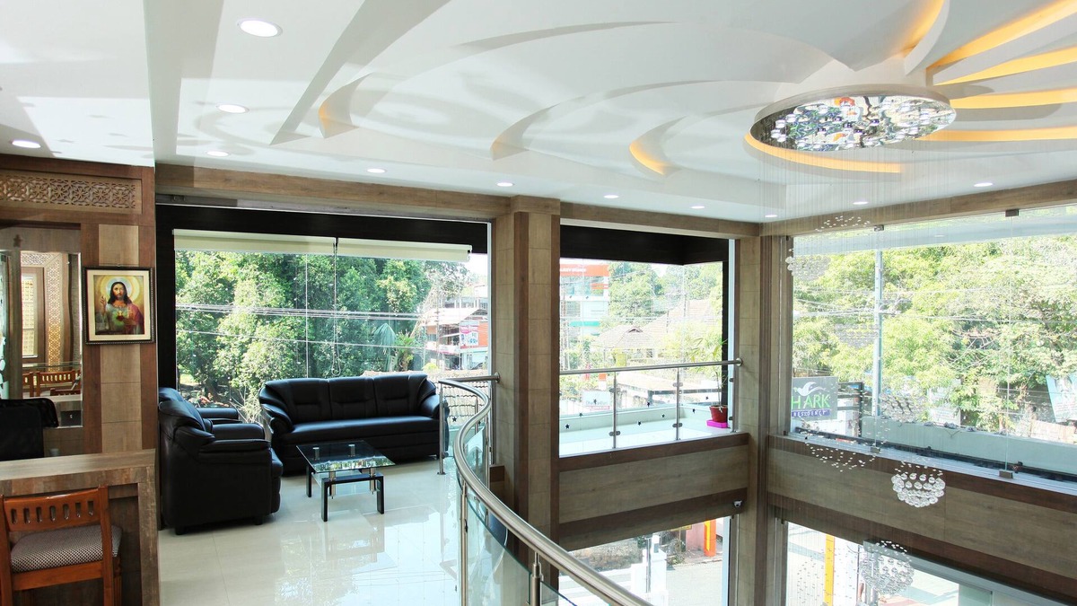 Thodupuzha Hotel | Kgees Noah Ark