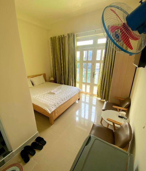 District 11 Hotel | Khách sạn Anh Thư