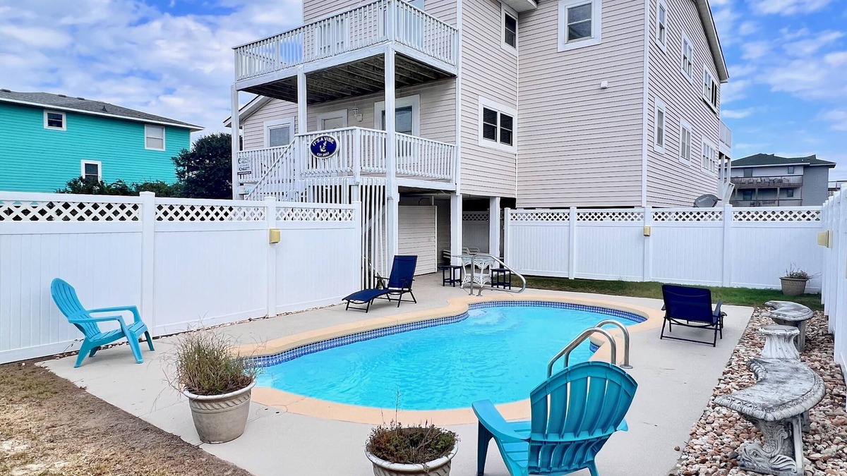 Sea Retreat House | KH4411, Fire Pit, Pets! Fantastic Ocean Views, Pool, Crow's Nest, Decks