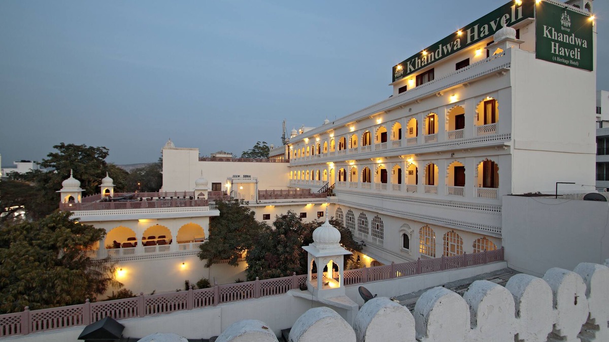 Vidhyadhar Nagar Hotel | Khandwa Haveli