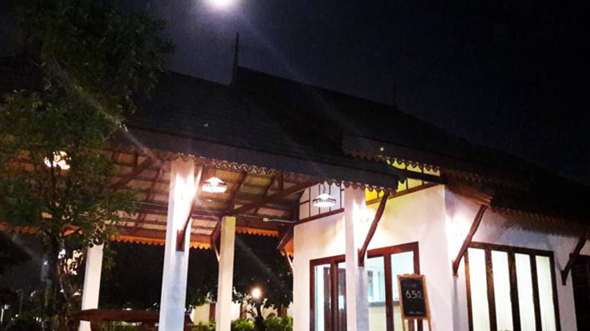 Nakhon Si Thammarat Hotel | Khum Nakhon Hotel