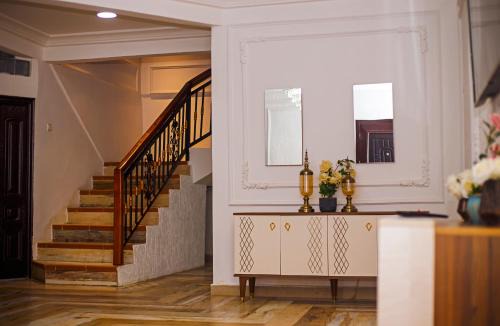 Madina Bed & Breakfast | Khya Luxe Villa