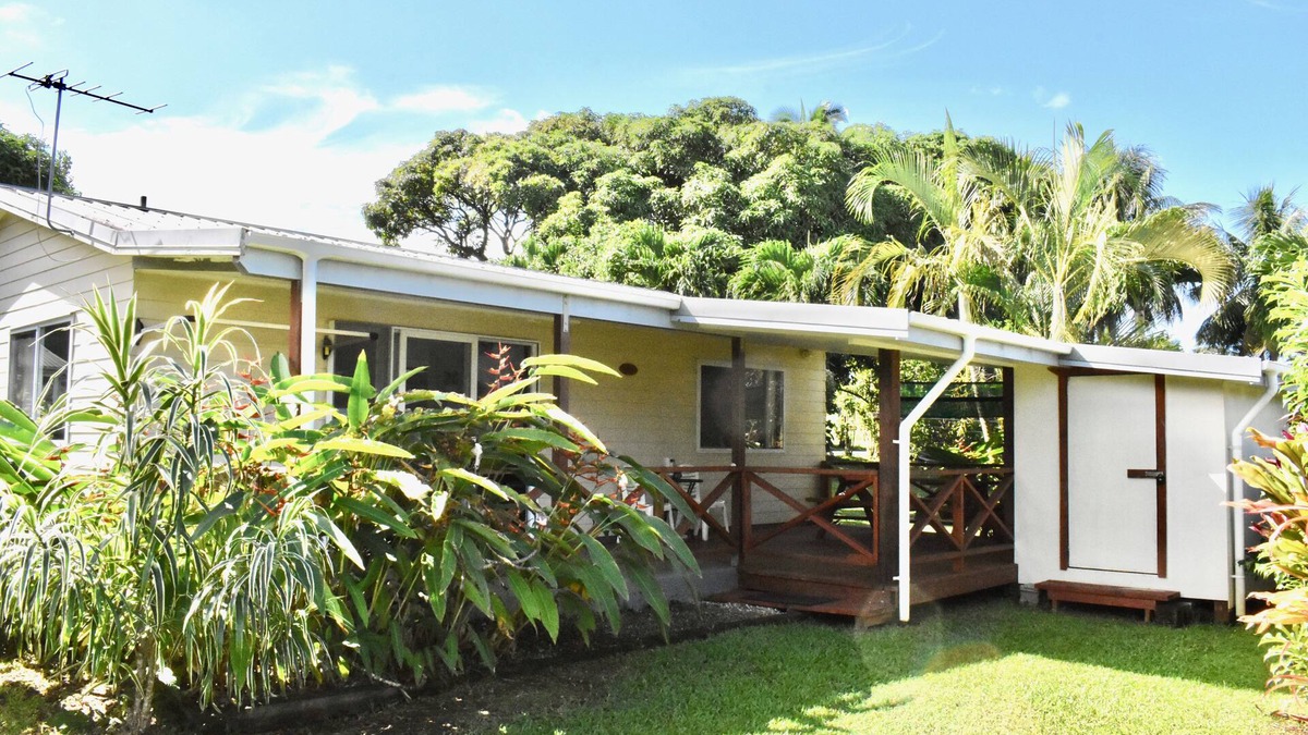 Tapere of Titikaveka House | Kia Manuia Cottage - Titikaveka