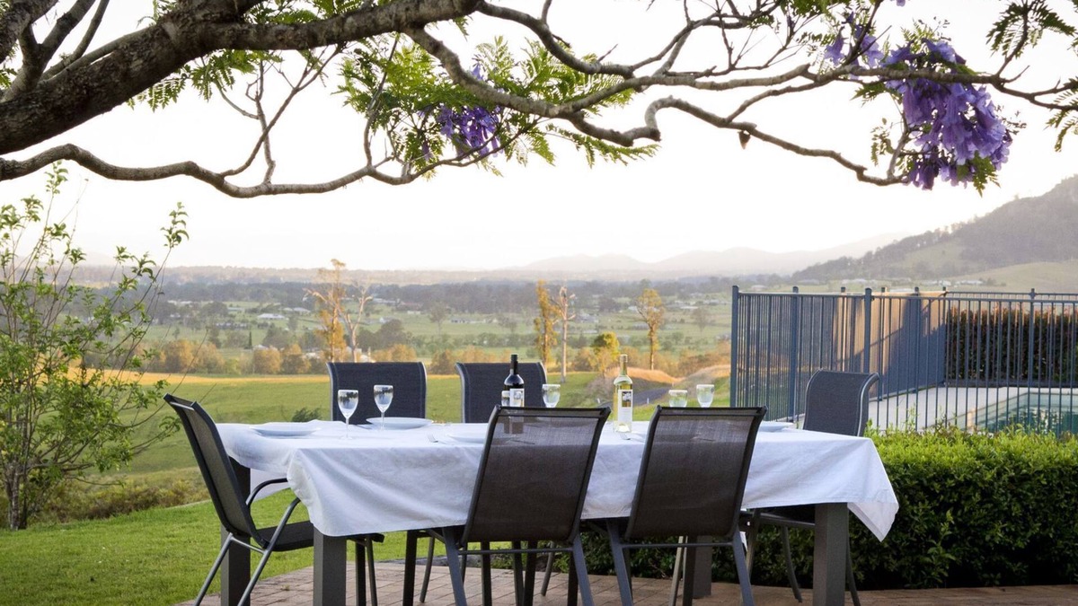 Kia Ora House | Kia Ora Lookout Retreat
