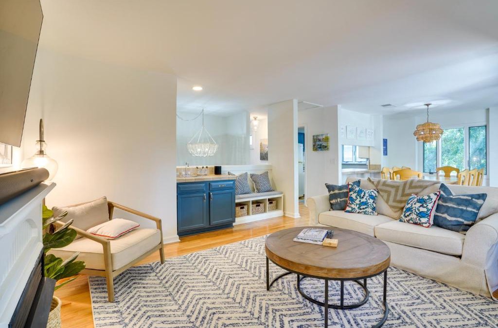West Beach Village House | Kiawah Island Vacation Rental Walk to Beach!