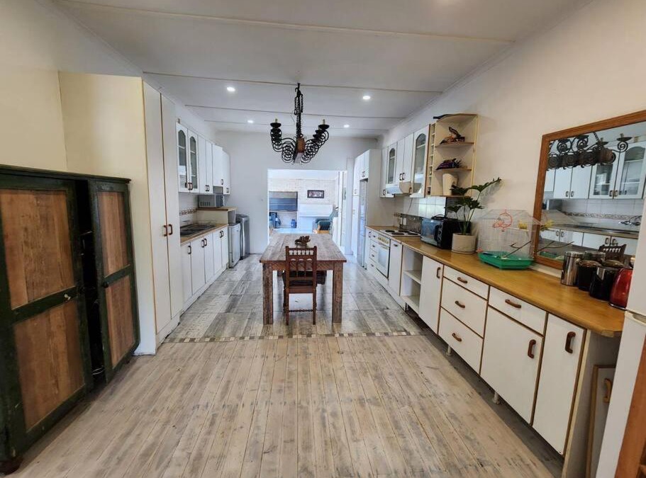 Strand House | Kidwelly Home, your perfect holiday destination