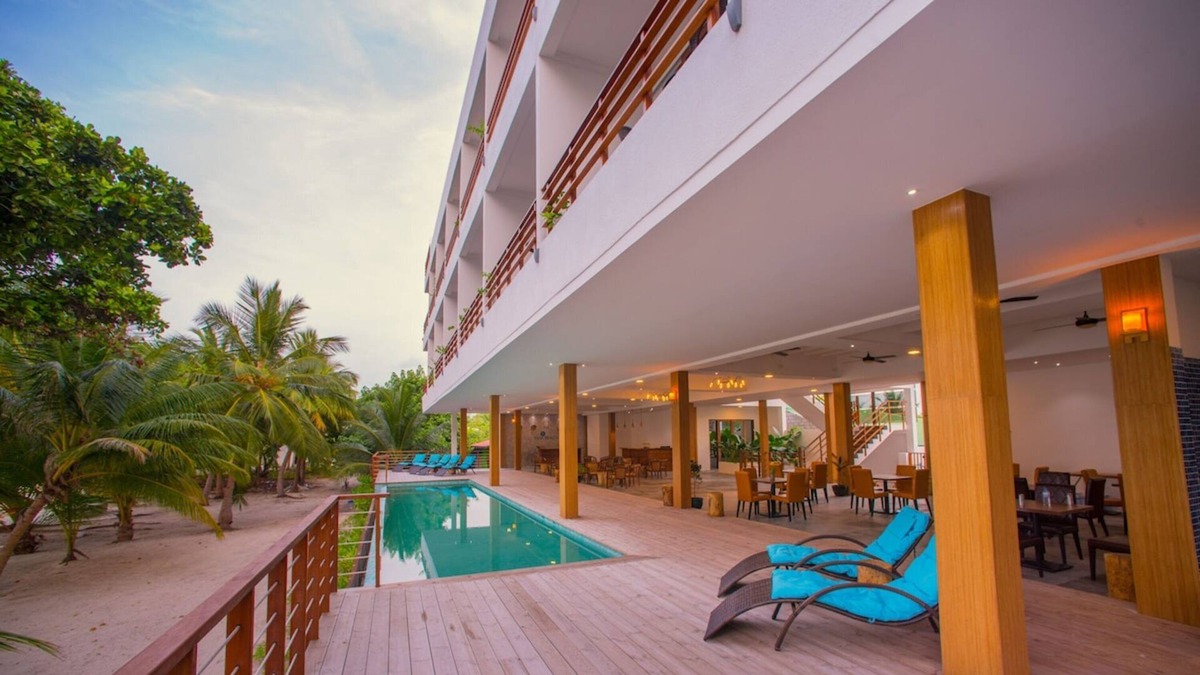 Dharavandhoo House | Kiha Luxury Beach Hotel, Del. King, Inc. breakfast