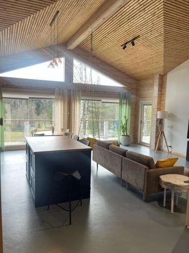 Teijo Villa | Kiiski Home