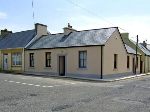 Kilkee House | Kilkee Cottage