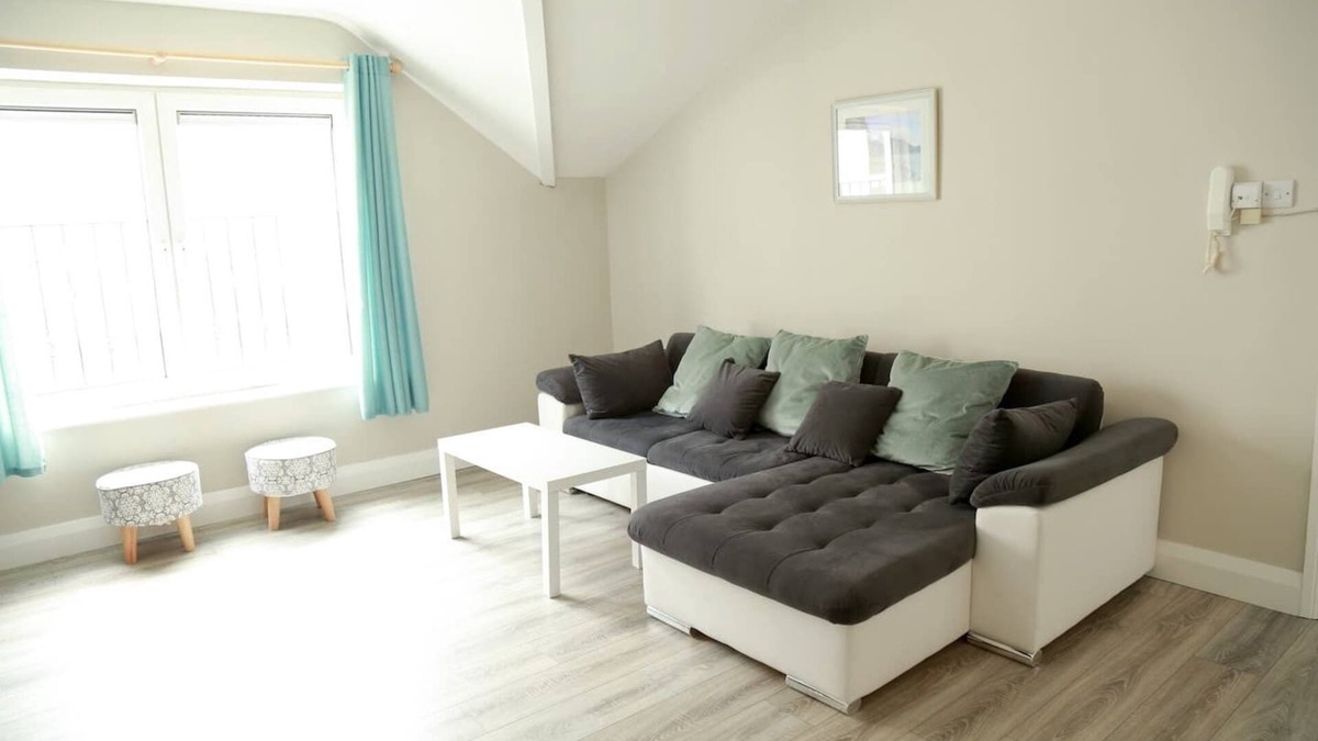 Killarney House | Killarney Town Center