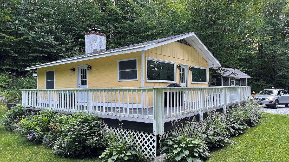 Killington House | Killington: Cozy Private Home, Central Location