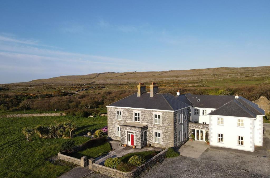 Inishmore House | Kilmurvey House