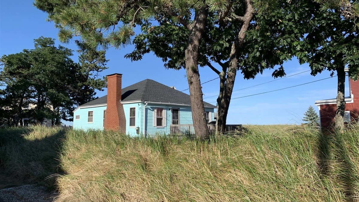 Camp Ellis Cottage | Kimbler - Saco Bay Rentals