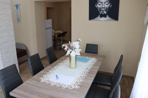 Tarcal Apartment | Kincsem Vendégház