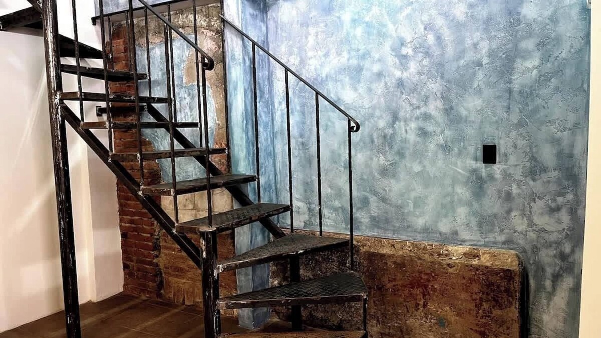 Antigua Guatemala Apartment | KING Bed Loft in Central Antigua with Volcano-View