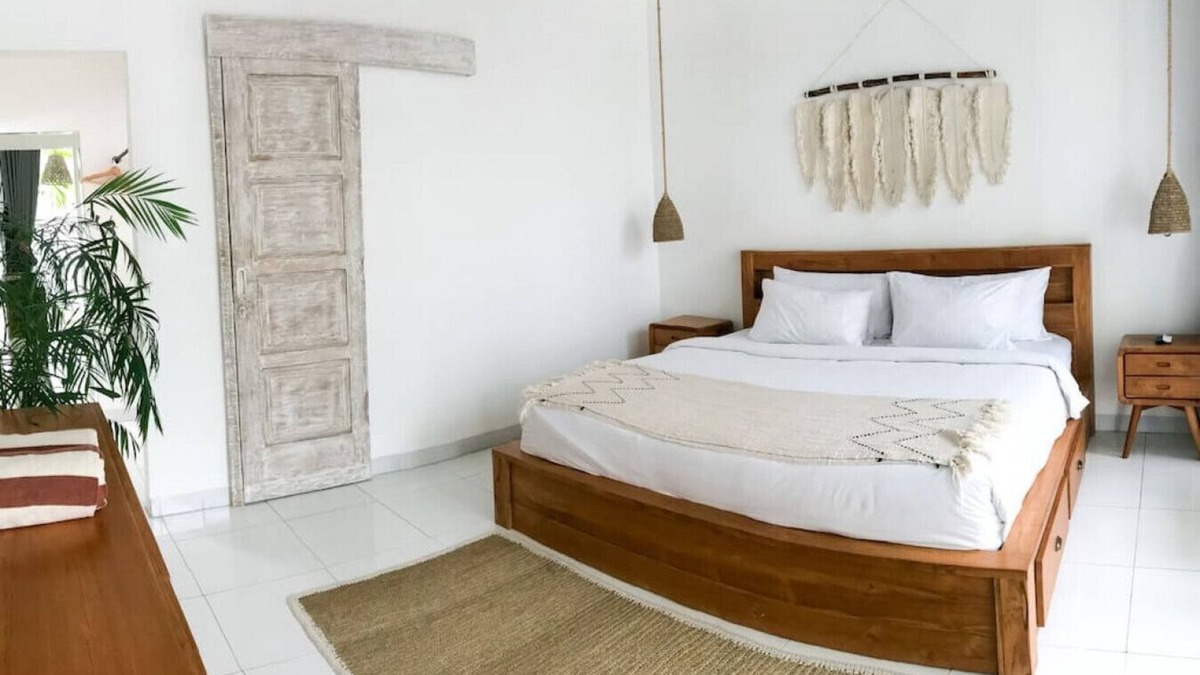 Pererenan Villa | King Bed Suite Studio Villa - Last Min Discount
