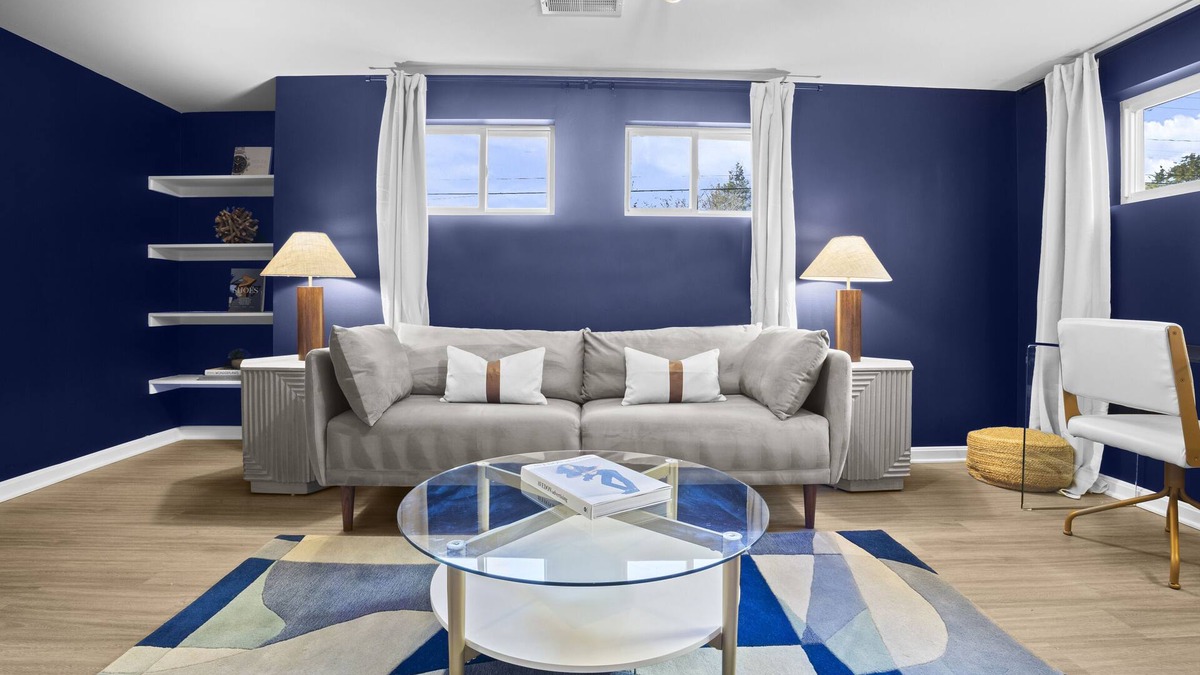 Seminary Hill House | King Beds <> A Spectacular and Peaceful Xcape
