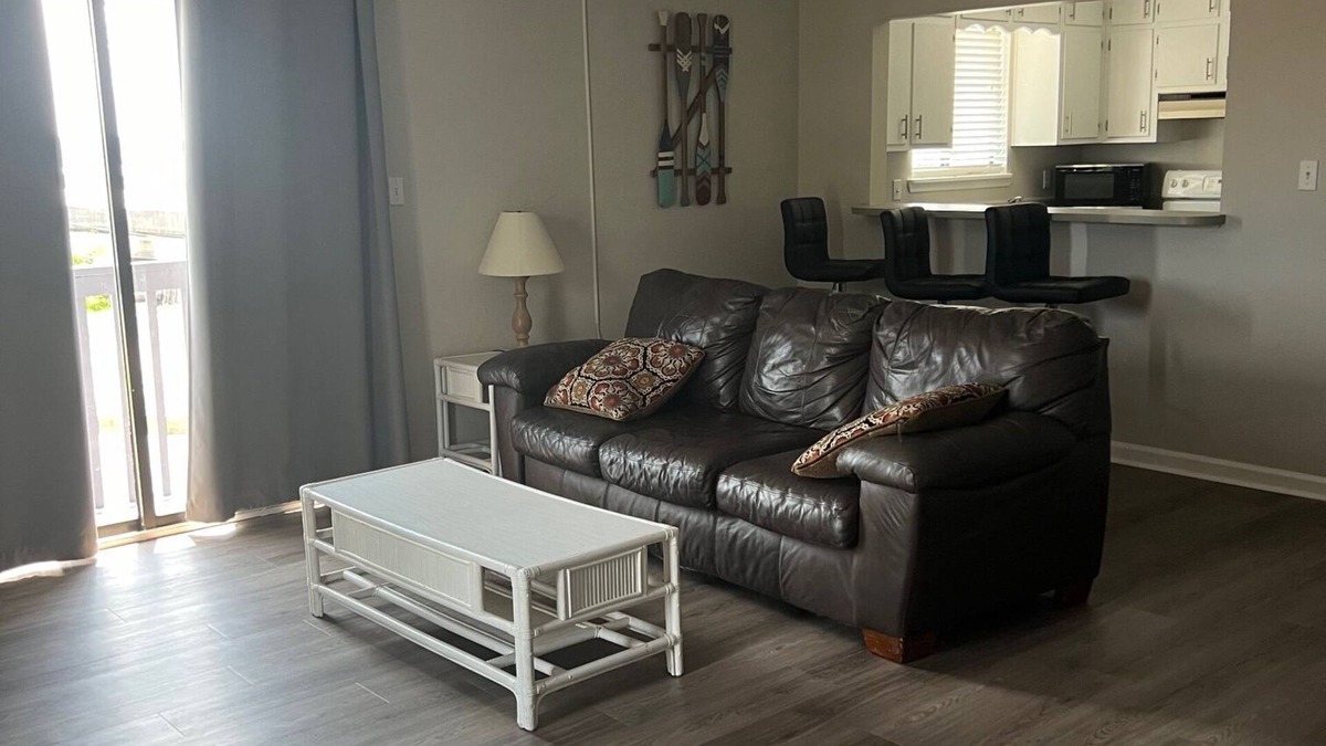 Carrabelle Condo | King/Double Condo 221