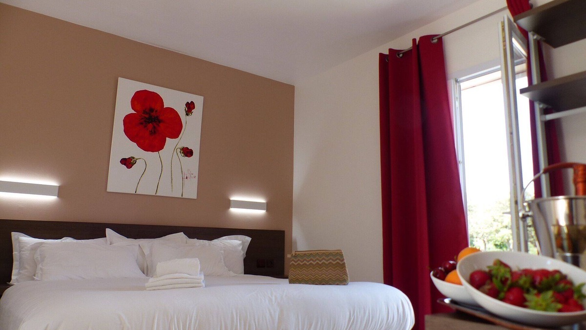Macinaggio Hotel | King-Double or Twin-Ensuite with Shower-Terrace