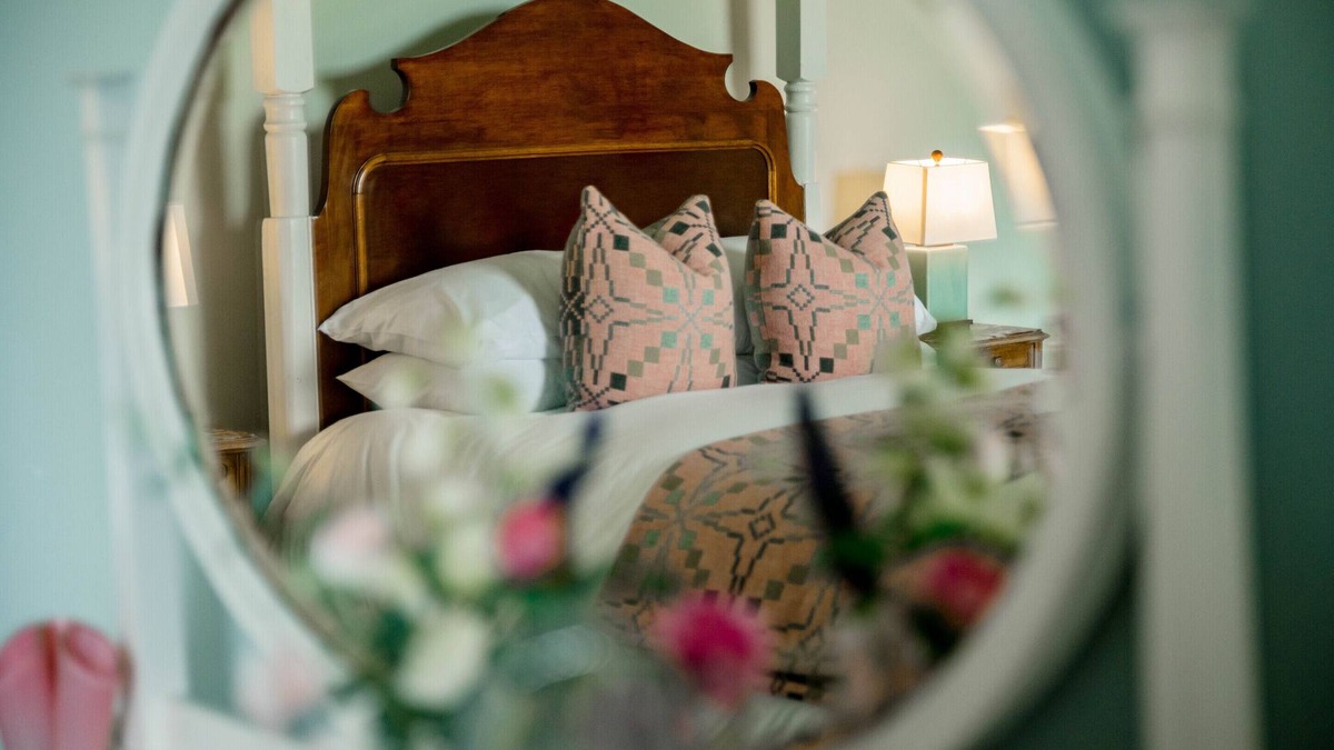 Longford House | King-Ensuite-Biggy