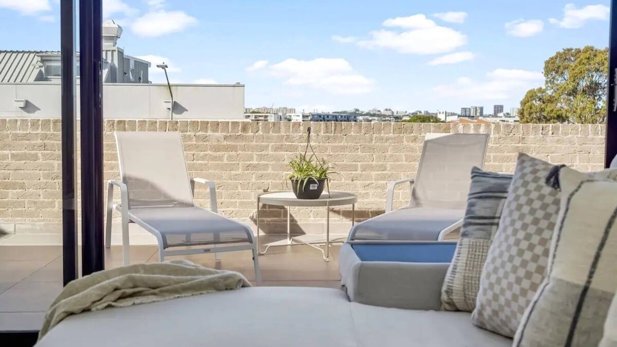 Erskineville Apartment | King’s Deluxe