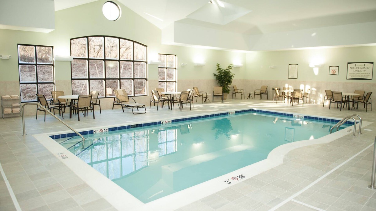 North Wales Condo | King Suite | Pool & Whirlpool access