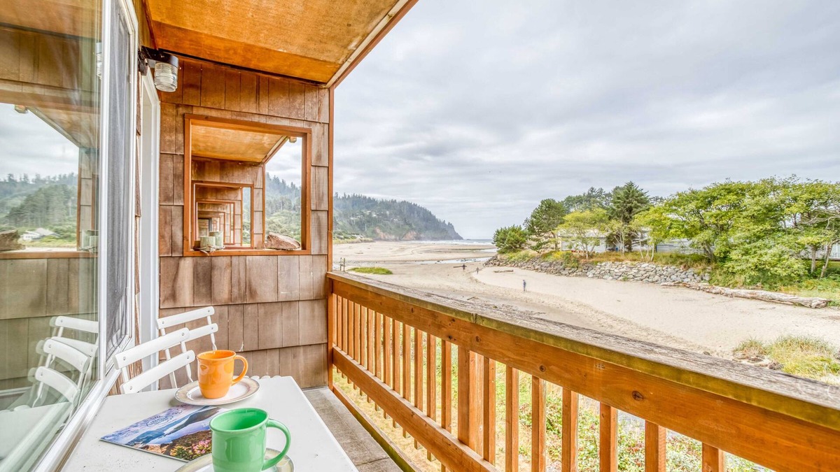 Neskowin Condo | King Suite, Smart TVs, Oceanview Balcony Enhance This Upstairs Neskowin Condo!