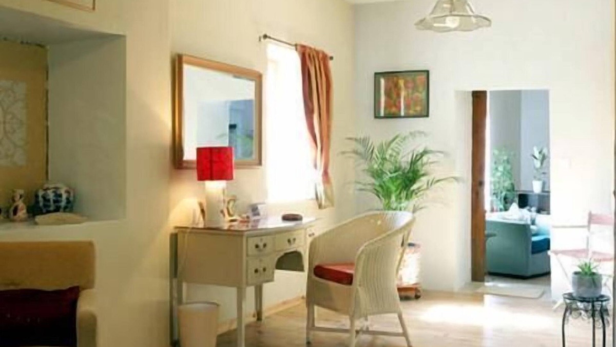 Montolieu Bed & Breakfast | King-Superior-Ensuite with Bath