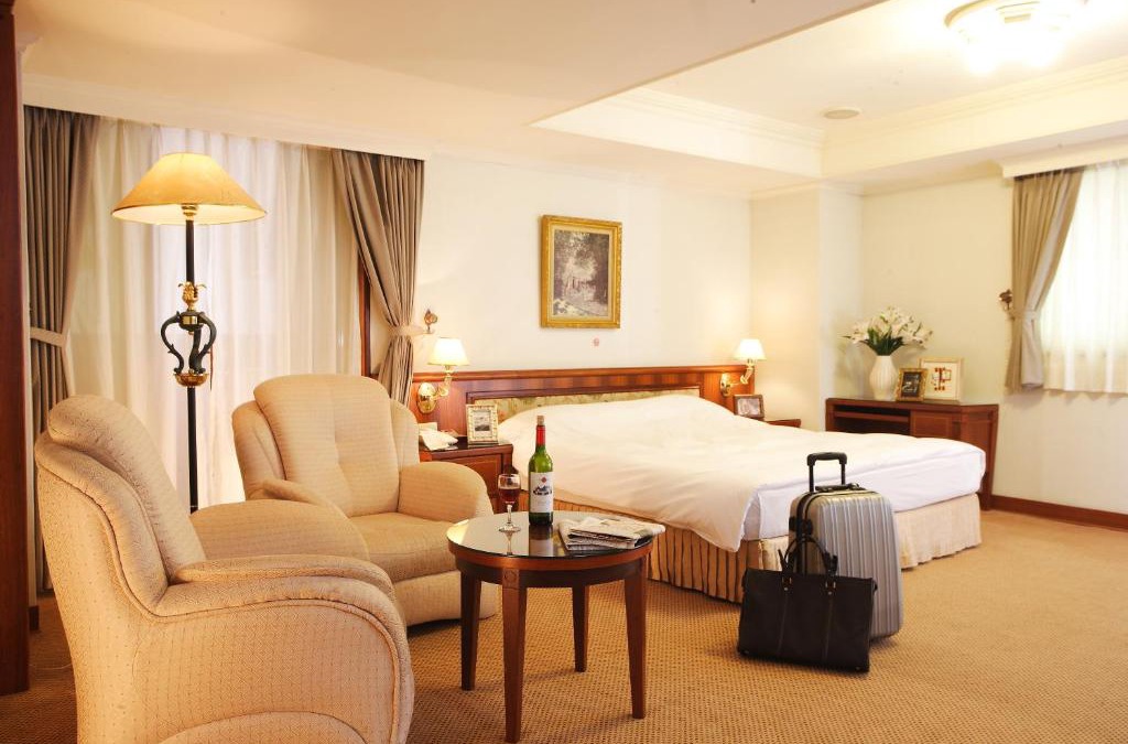 East District Hotel | Kingdom Hotel
