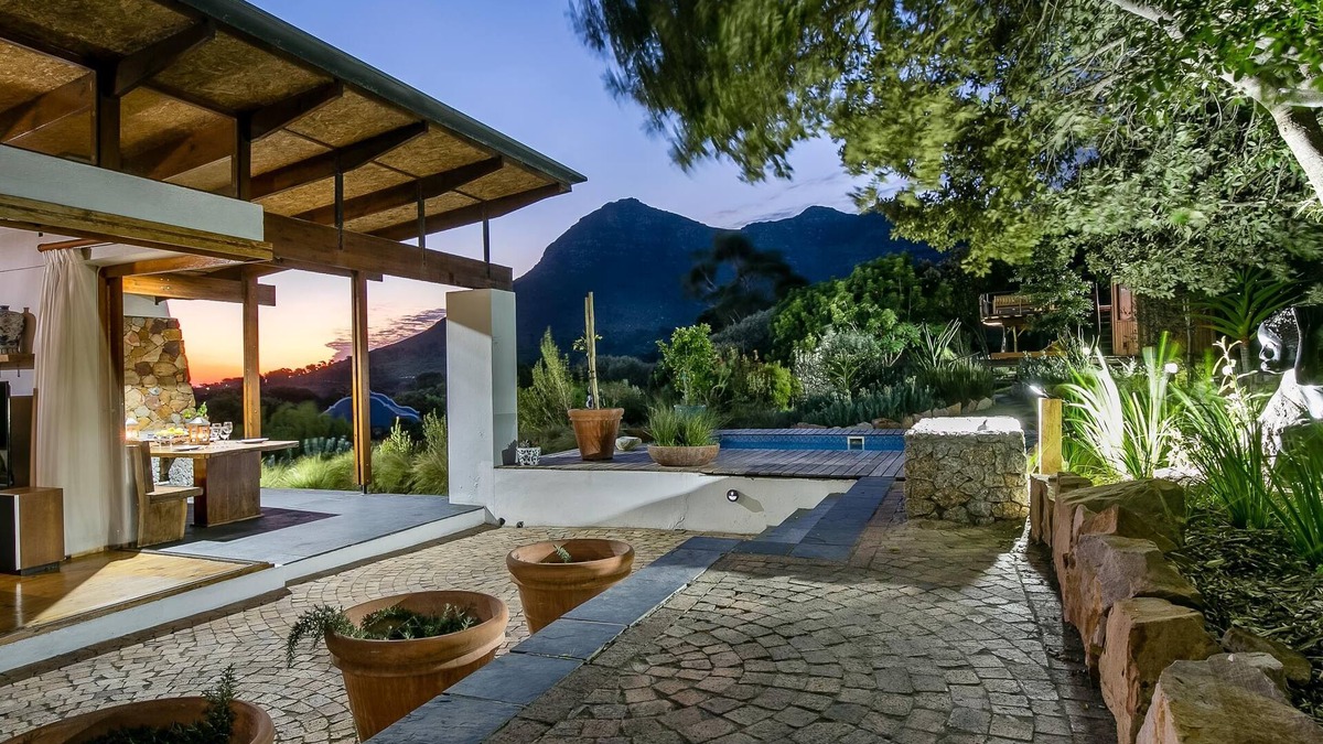 Noordhoek House | Kinghorns Gardens Botanical Gardens on the Cape Peninsula