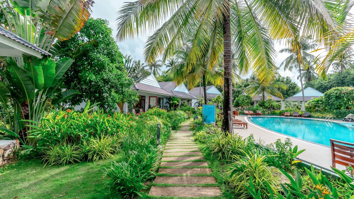 Ong Lang Hotel | Kingo Retreat Resort