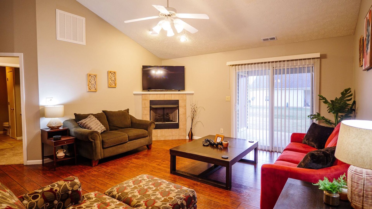 Lafayette House | KingQueenQ