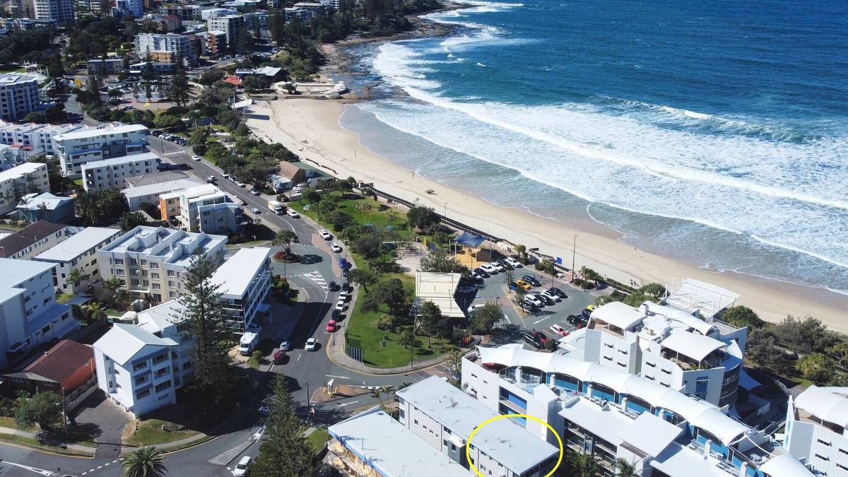 Moreton Bay Region Apartment | Kings Beach, only 30 metres to beach and shops!